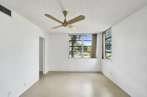 1811 Sabal Palm Drive Davie FL 33324