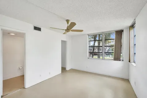 1811 Sabal Palm Drive Davie FL 33324