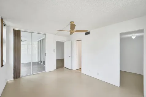 1811 Sabal Palm Drive Davie FL 33324