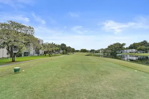 1811 Sabal Palm Drive Davie FL 33324
