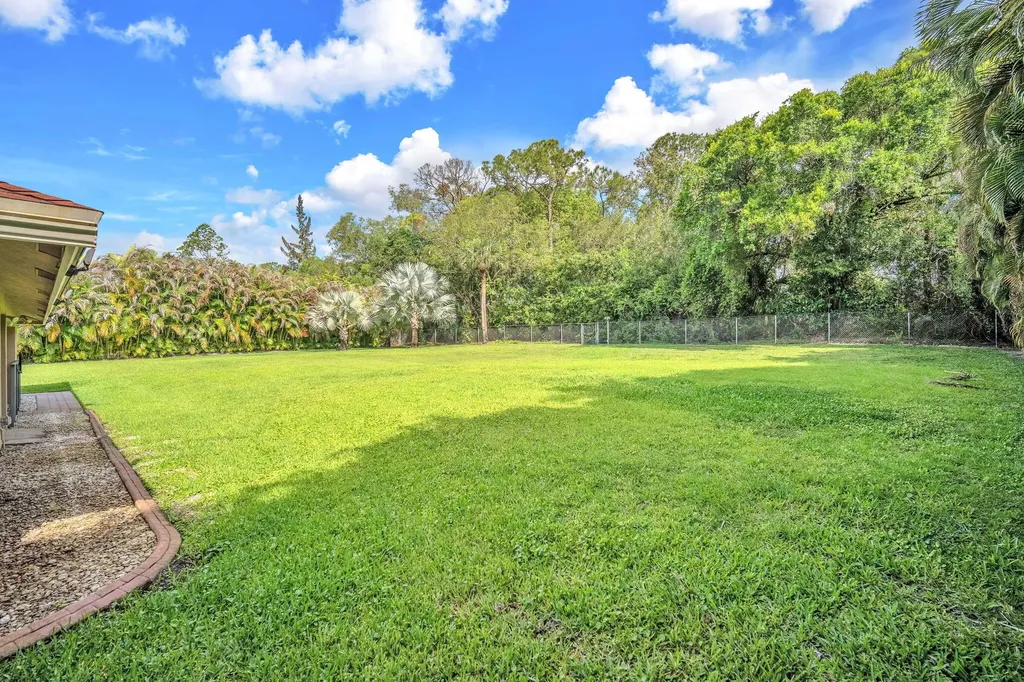 13759 Doubletree Trail Wellington FL 33414