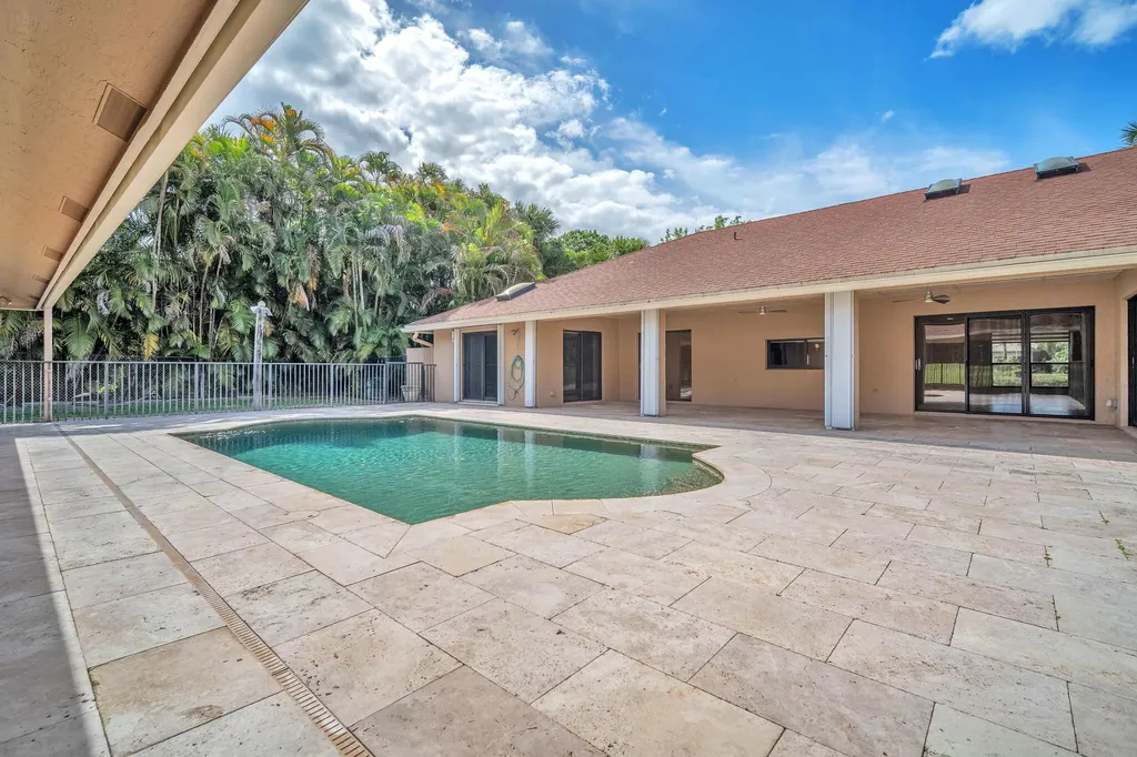 13759 Doubletree Trail Wellington FL 33414