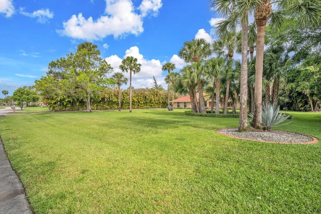 13759 Doubletree Trail Wellington FL 33414