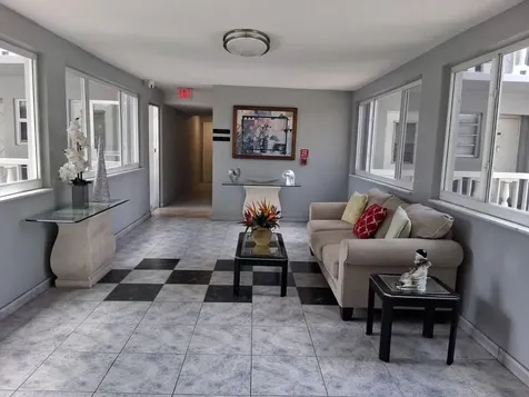 329 SE 3rd Street Hallandale Beach FL 33009