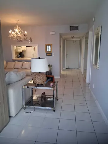 329 SE 3rd Street Hallandale Beach FL 33009