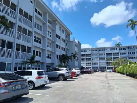 329 SE 3rd Street Hallandale Beach FL 33009