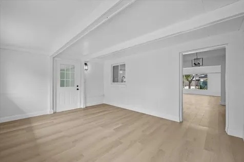 1612 Sherwood Avenue Mangonia Park FL 33407