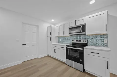 1612 Sherwood Avenue Mangonia Park FL 33407