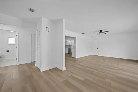 1612 Sherwood Avenue Mangonia Park FL 33407