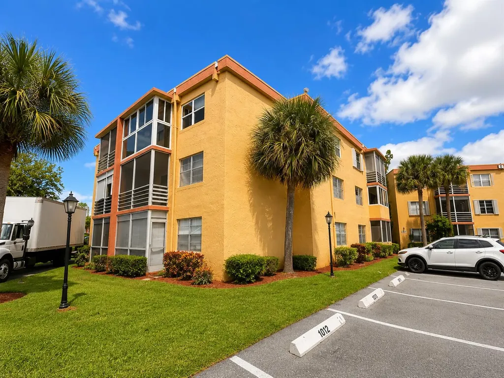 4314 NW 9th Avenue Deerfield Beach FL 33064