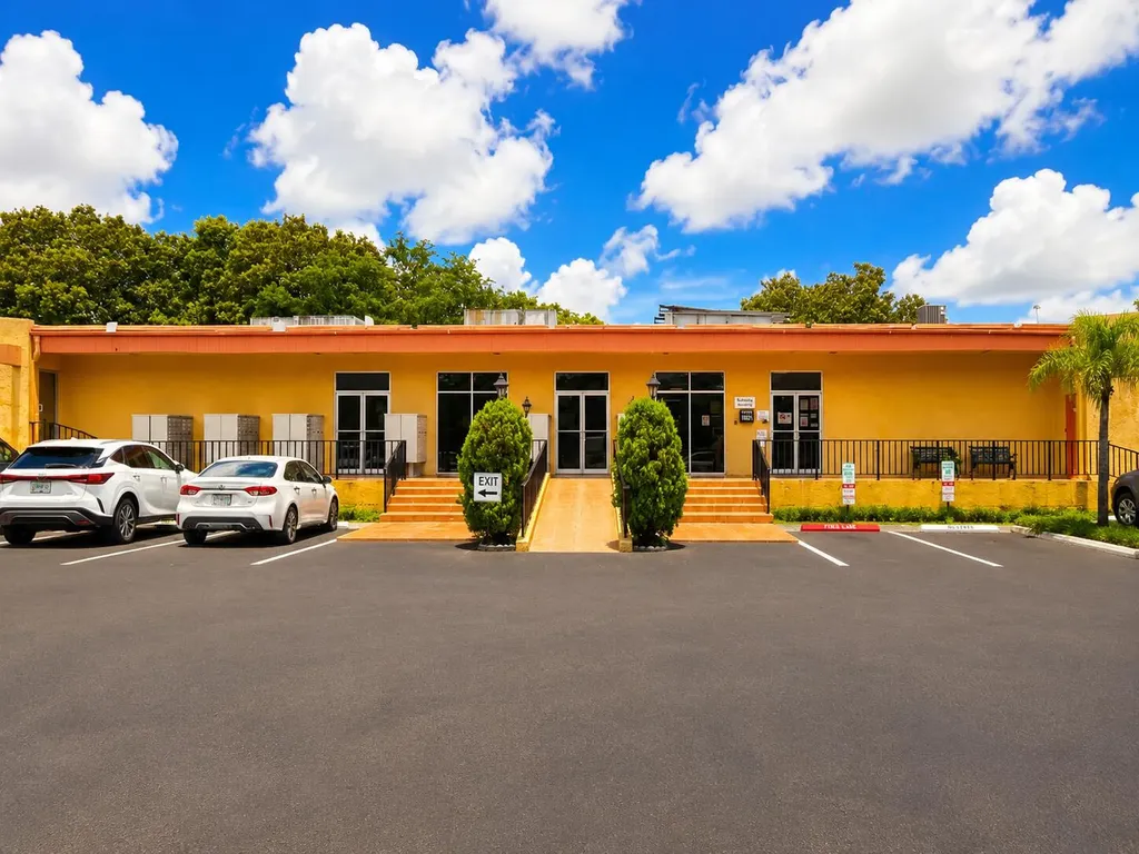 4314 NW 9th Avenue Deerfield Beach FL 33064