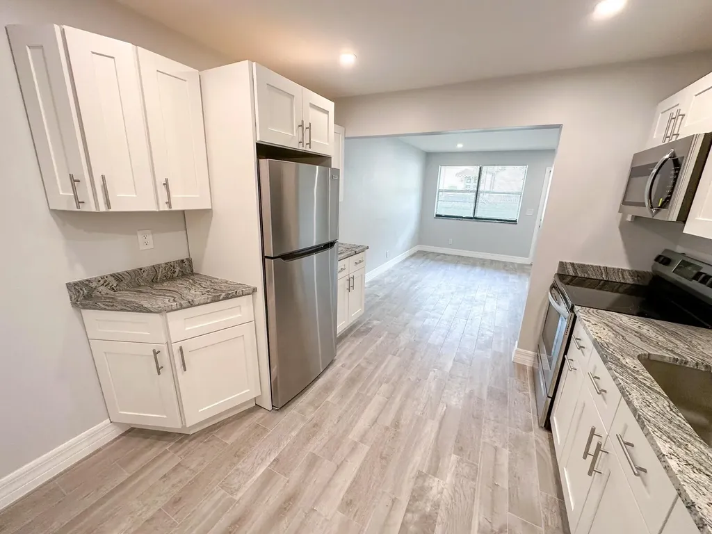 1319 Douglass Avenue West Palm Beach FL 33401