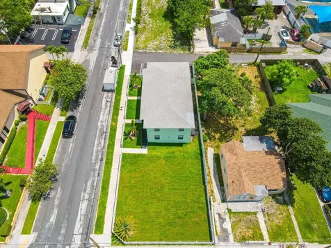 1319 Douglass Avenue West Palm Beach FL 33401
