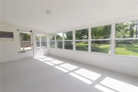 874 Blossom Sebastian FL 32958