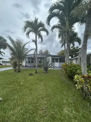 8628 Duke Court E Boynton Beach FL 33436