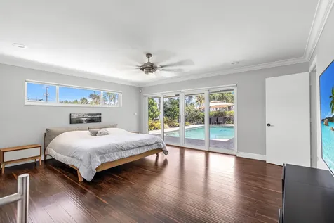 2471 NE 46th Street Lighthouse Point FL 33064