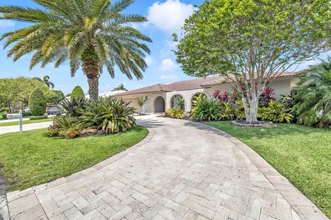2471 NE 46th Street Lighthouse Point FL 33064