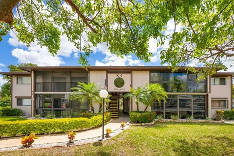 9344 S Belfort Circle Tamarac FL 33321