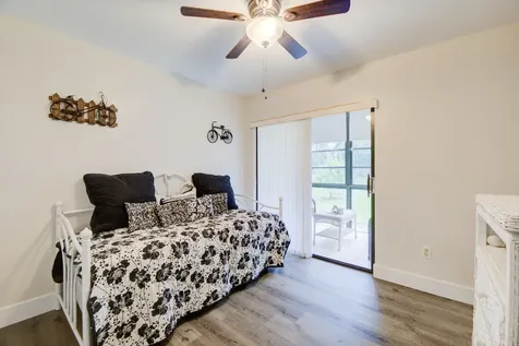 9344 S Belfort Circle Tamarac FL 33321
