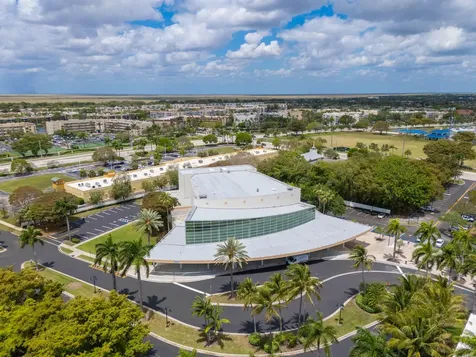 9344 S Belfort Circle Tamarac FL 33321