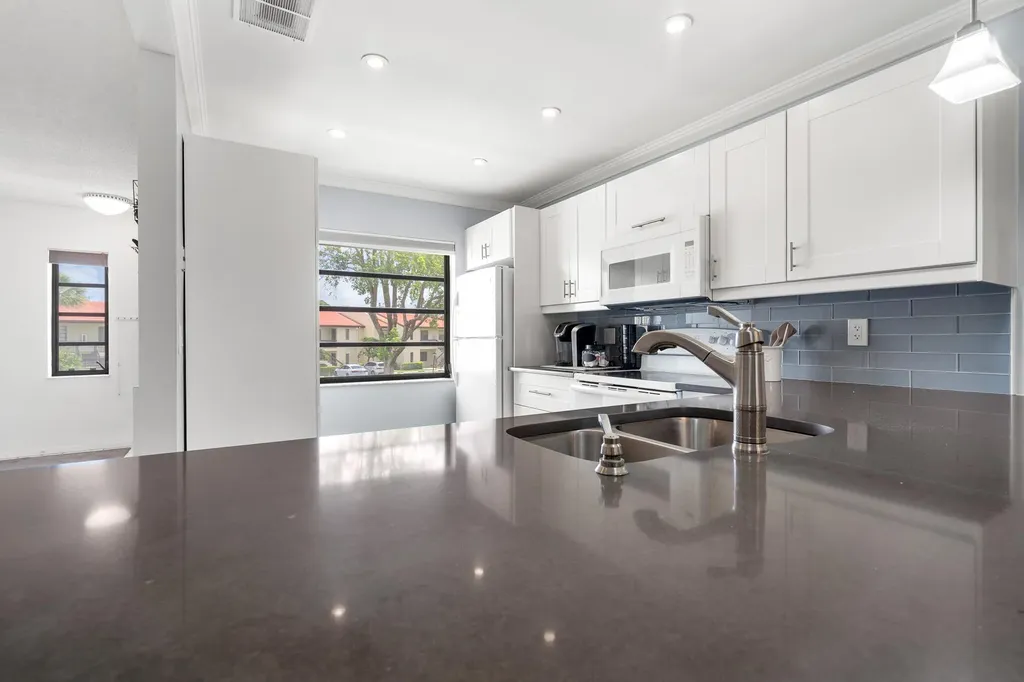 21218 Lago Circle Boca Raton FL 33433