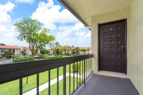 21218 Lago Circle Boca Raton FL 33433