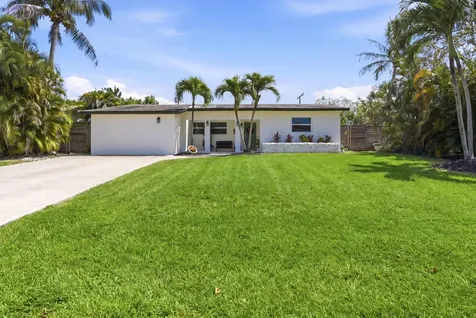 9744 Dahlia Avenue Palm Beach Gardens FL 33410