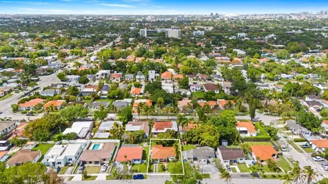 2135 SW 26th Street Miami FL 33133