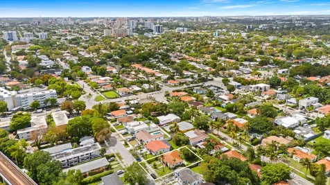 2135 SW 26th Street Miami FL 33133