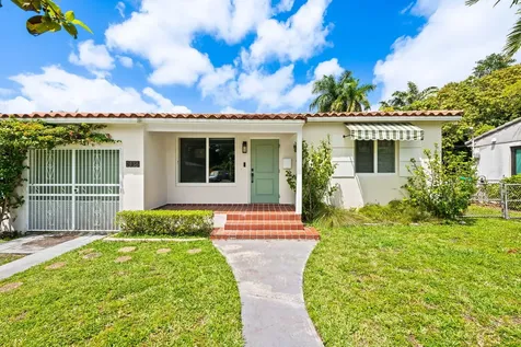 2135 SW 26th Street Miami FL 33133
