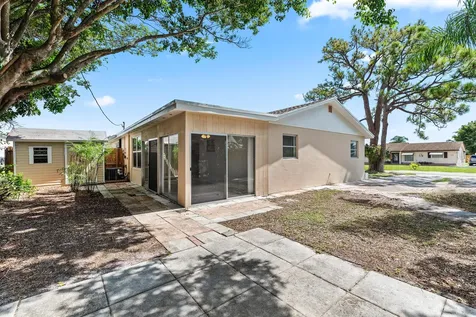 308 Stillwater Drive Jupiter FL 33458