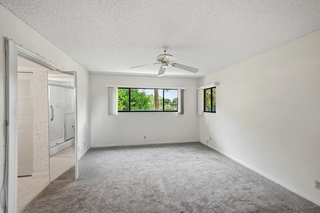 5370 Las Verdes Circle Delray Beach FL 33484