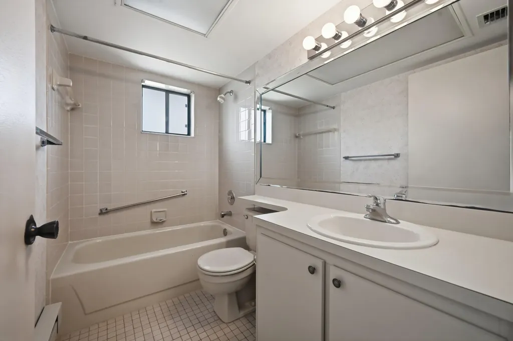 5370 Las Verdes Circle Delray Beach FL 33484