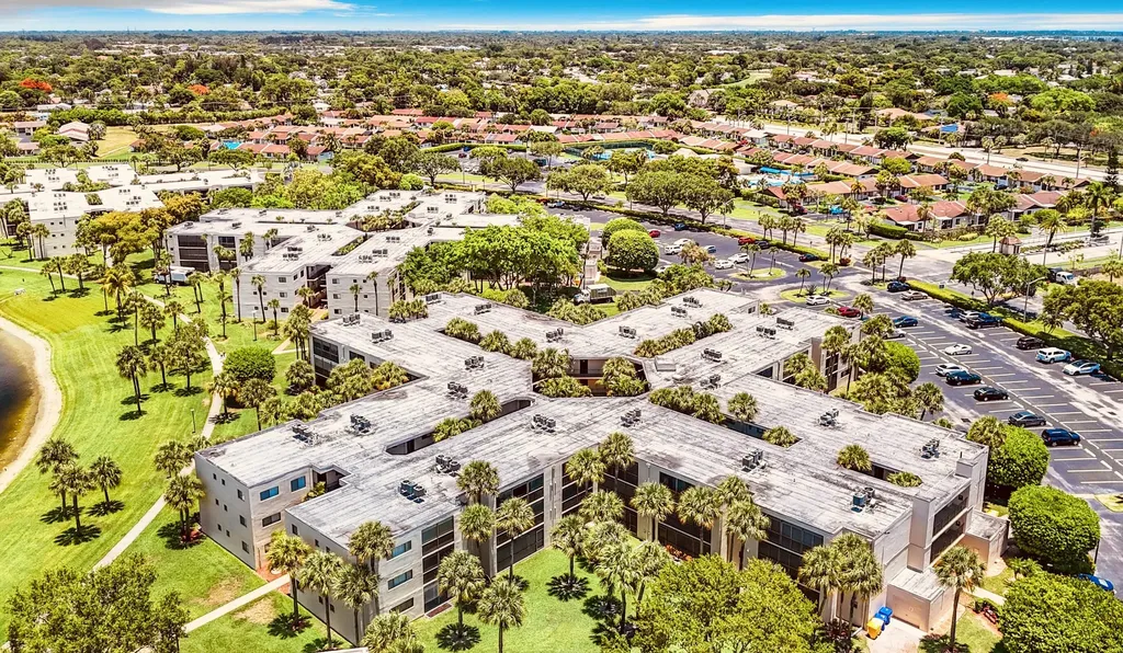 5370 Las Verdes Circle Delray Beach FL 33484