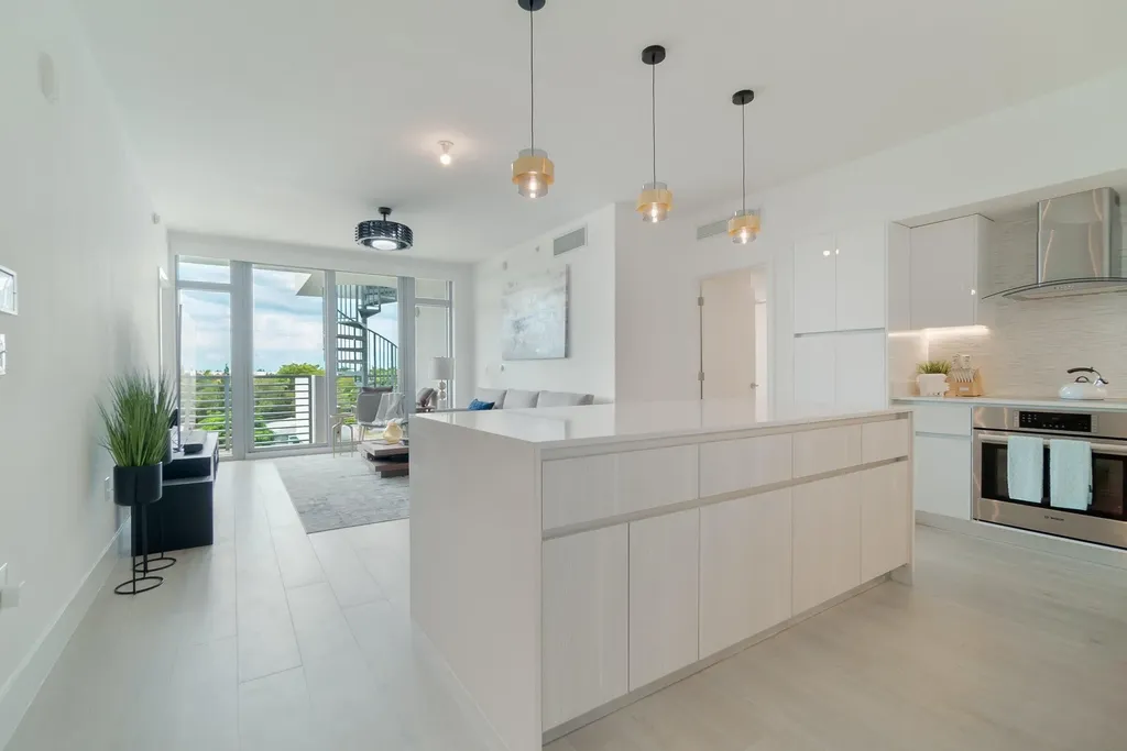 111 SE 1st Avenue Delray Beach FL 33444