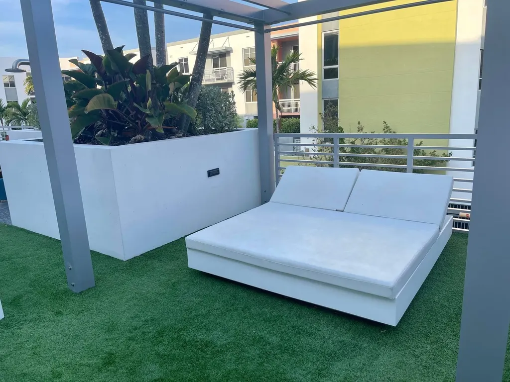 111 SE 1st Avenue Delray Beach FL 33444