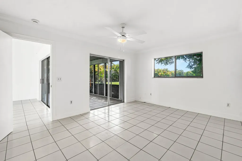 9162 SW 5th Street Boca Raton FL 33428