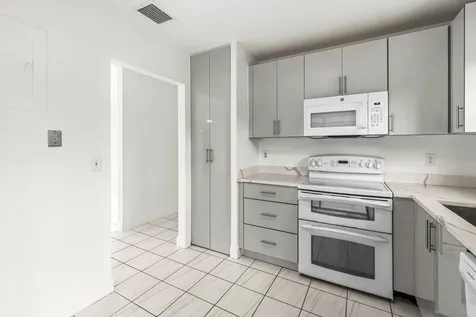 9162 SW 5th Street Boca Raton FL 33428