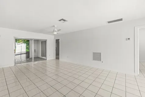 9162 SW 5th Street Boca Raton FL 33428