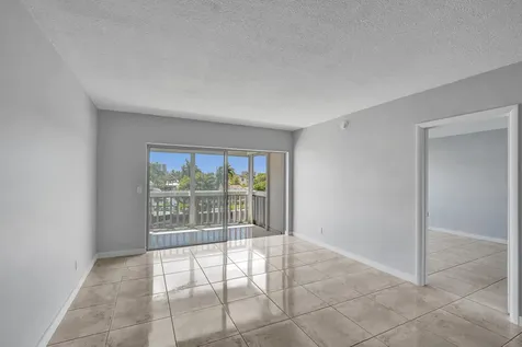 455 Paradise Isle Boulevard Hallandale Beach FL 33009