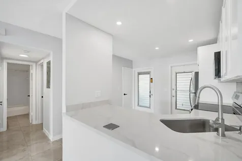 455 Paradise Isle Boulevard Hallandale Beach FL 33009