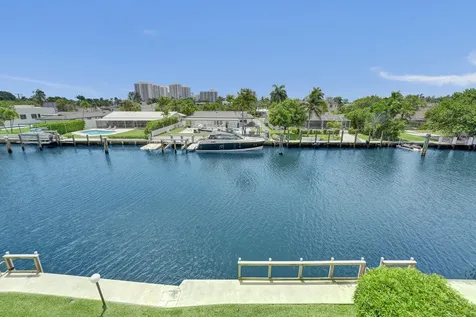 455 Paradise Isle Boulevard Hallandale Beach FL 33009