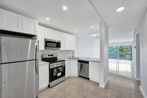 455 Paradise Isle Boulevard Hallandale Beach FL 33009