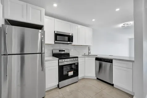 455 Paradise Isle Boulevard Hallandale Beach FL 33009