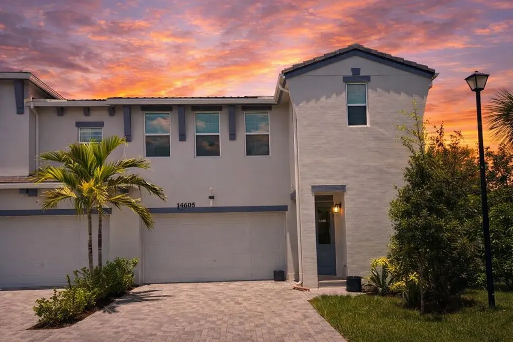 16405 Capilano Court Westlake FL 33470