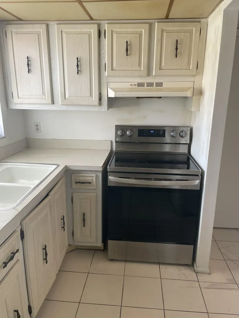 175 W Lake Carol Drive W West Palm Beach FL 33411