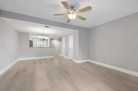 185 SW 3rd Street Pompano Beach FL 33060
