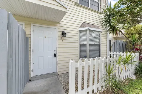 185 SW 3rd Street Pompano Beach FL 33060