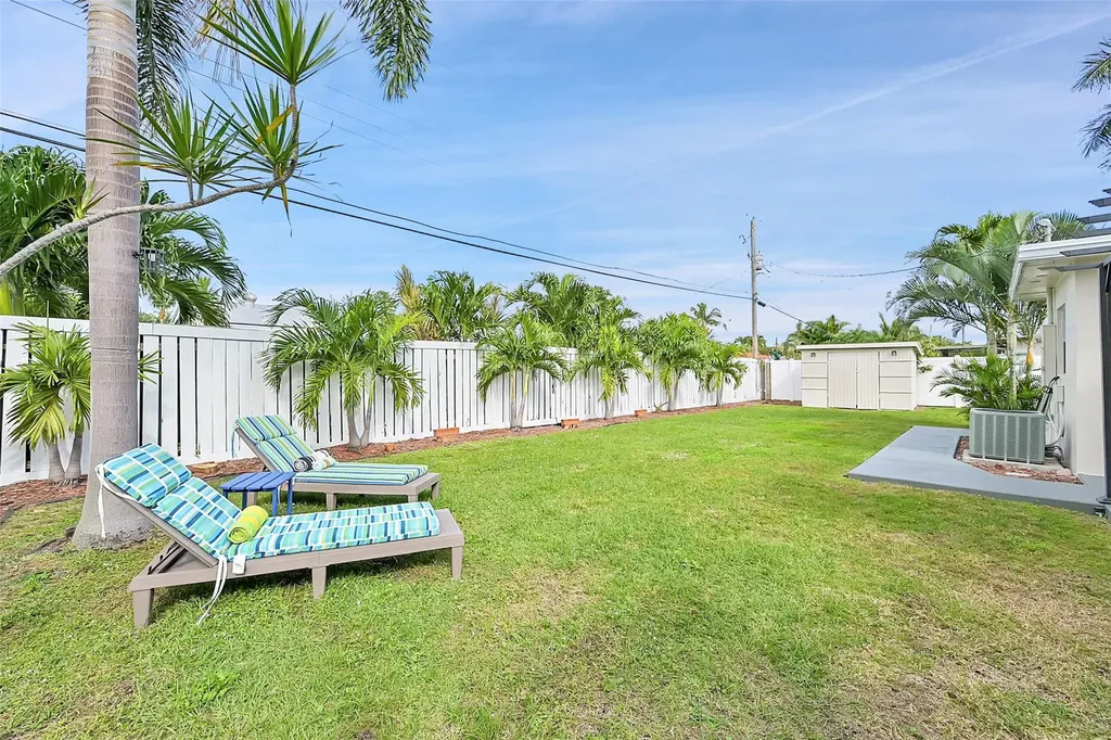 1029 SE 14th Street Deerfield Beach FL 33441