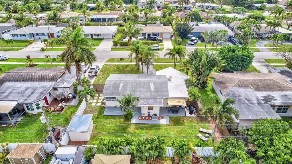 1029 SE 14th Street Deerfield Beach FL 33441